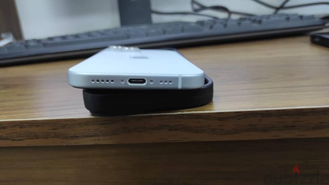 Apple - iPhone 15 2