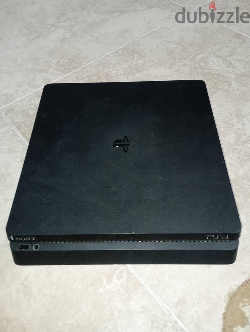 PS4 slim 2