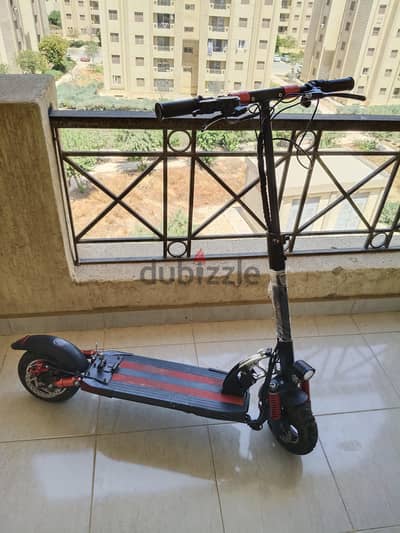 سكوتر كهربائي electric scooter
