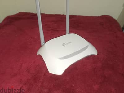 راوتر وأكسس بوينت تي بي لينك TP-Link TL-WR840N بحالة ممتازة