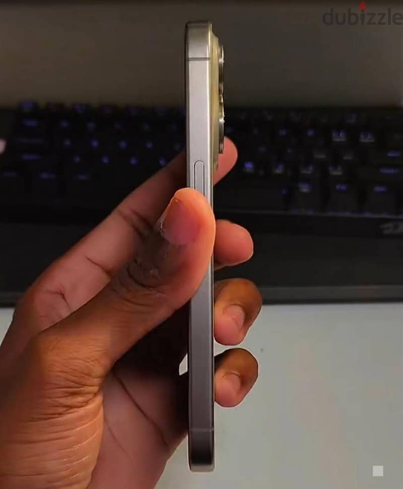 iPhone 15 Pro 2