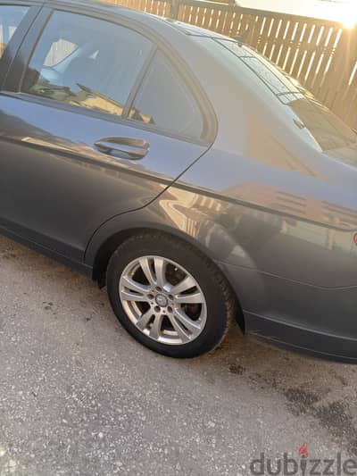 Mercedes-Benz C180 2009
