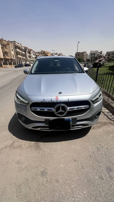 Mercedes-Benz GLA 200 2021