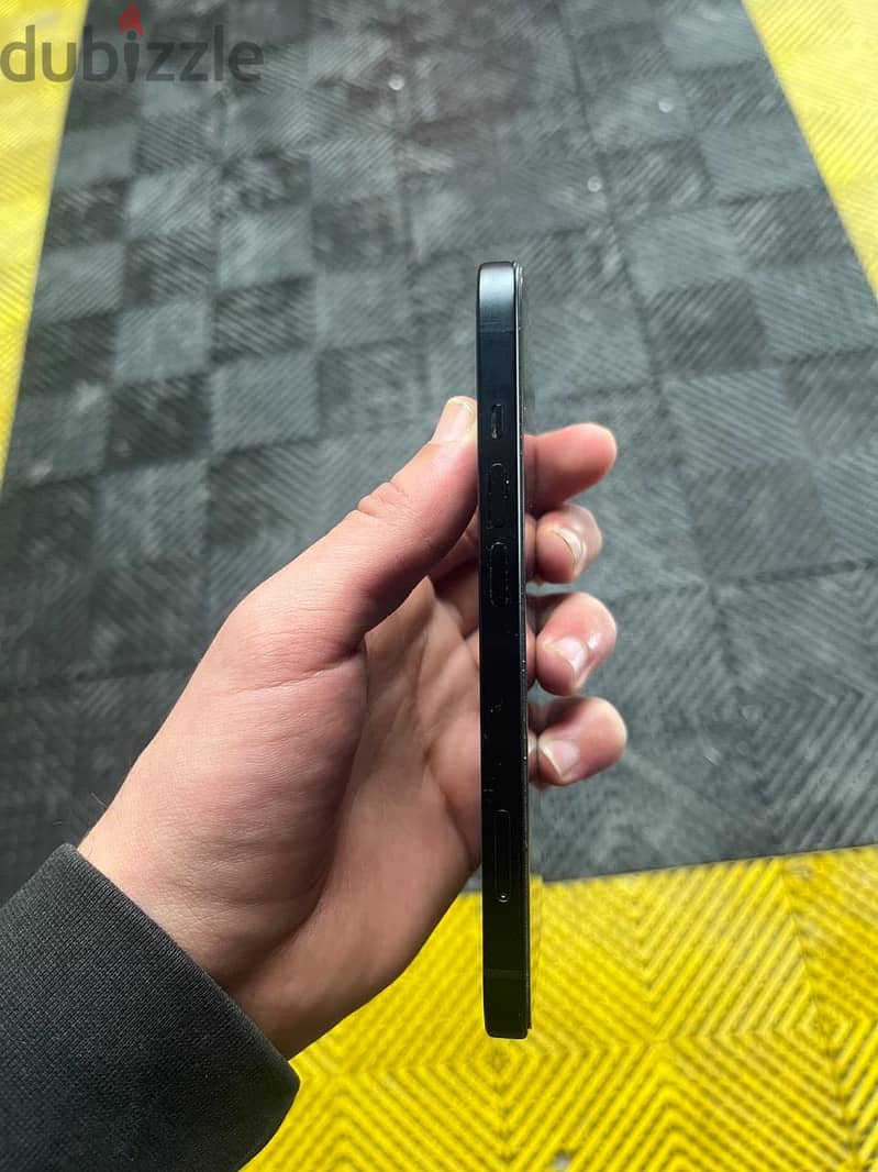 Apple - iPhone 15 1