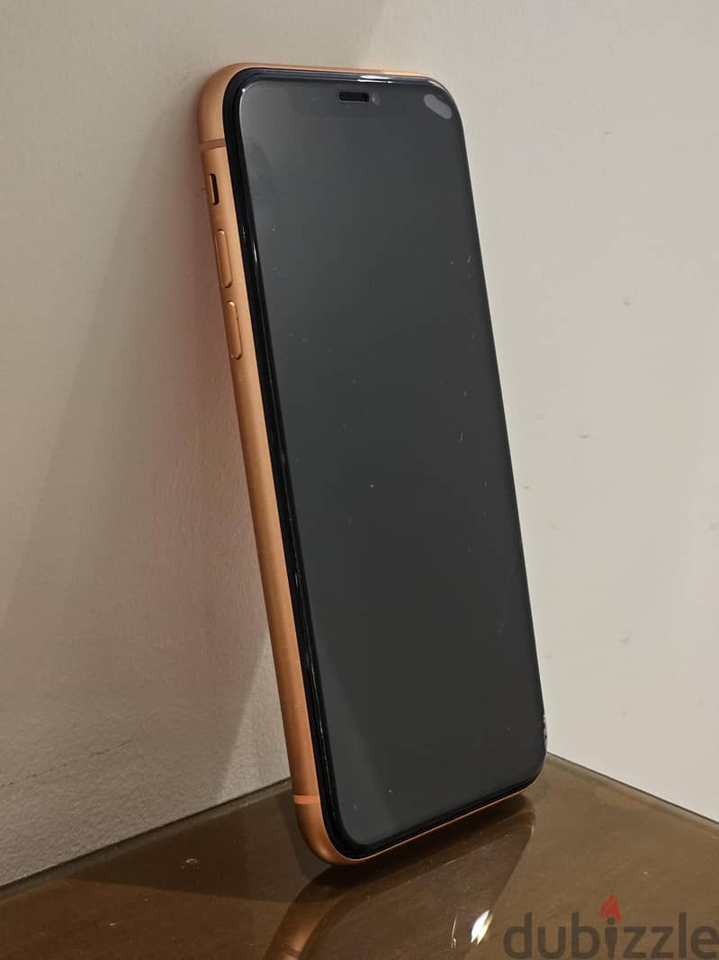 Apple - iPhone XR 3