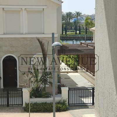 توين هاوس أفضل موقع أقل من سعر السوق فرصة مميزة جاهز للسكن في مراسي
