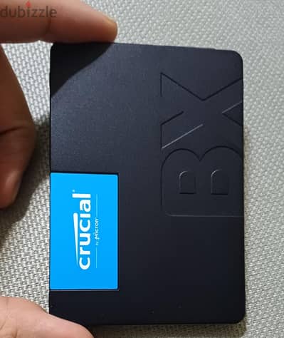 للبيع هارد ديسك Crucial 1TB