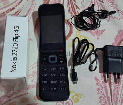 Nokia 2720 Flip