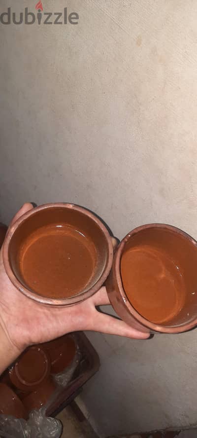 برام فخار حجم وسط متاح كميات