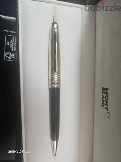 Brand new oriainal limited edition Mont Blanc pen with box & warranty