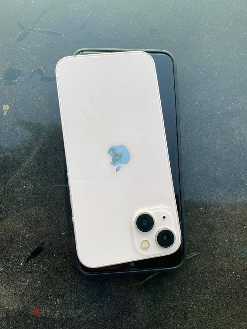 Apple - iPhone 13 2