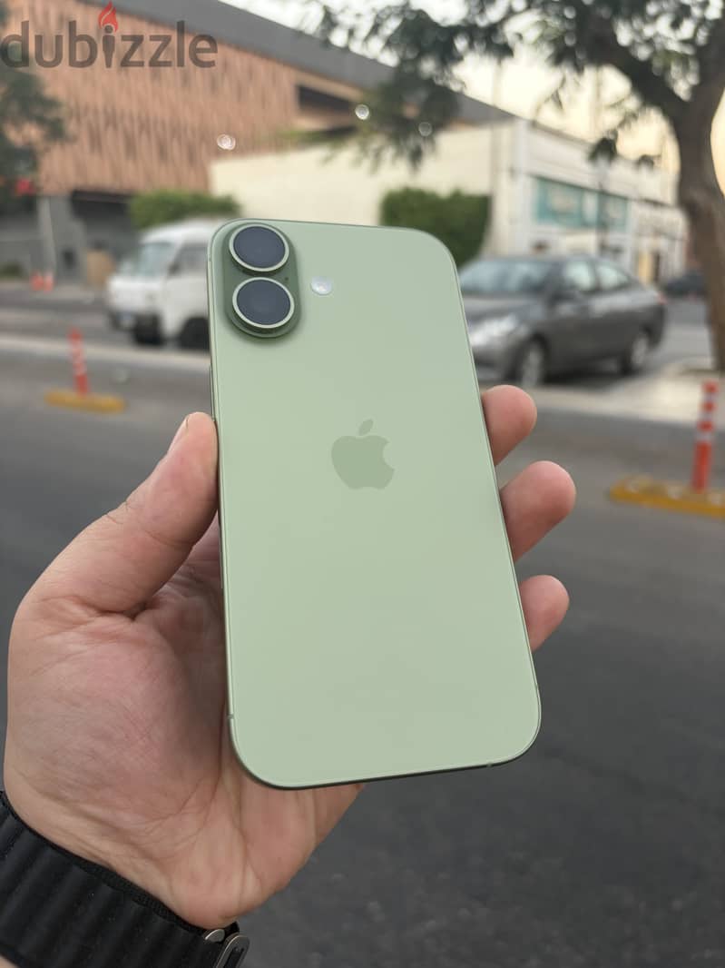 Apple - iPhone 17 12