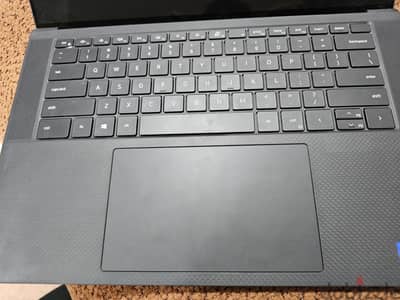 Dell Precision 5560