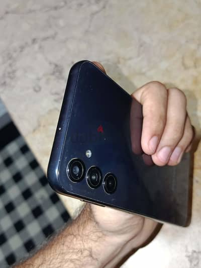 Samsung A24