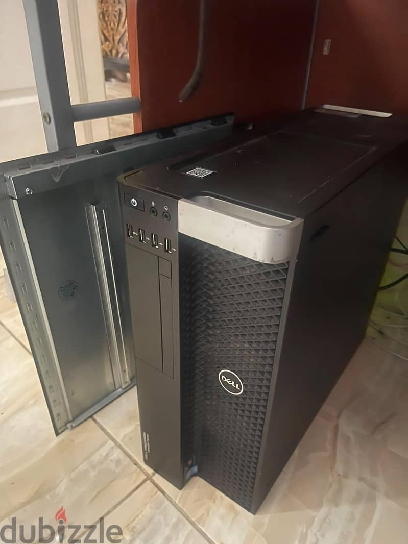 Dell Precision Tower 7810 Workstation 1