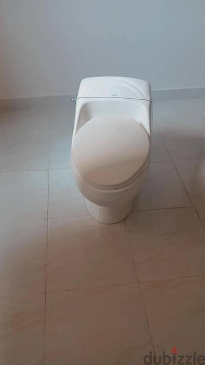 قاعدة حمام ماركة مميزة شگلها تحفه