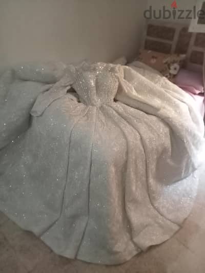 فساتين سوري وزفاف