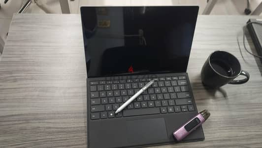 Microsoft Surface Pro 5 + Pen