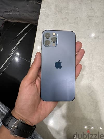 آبل - آيفون 12 برو