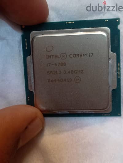 معالج core i7 6700 حاله ممتازه جدا