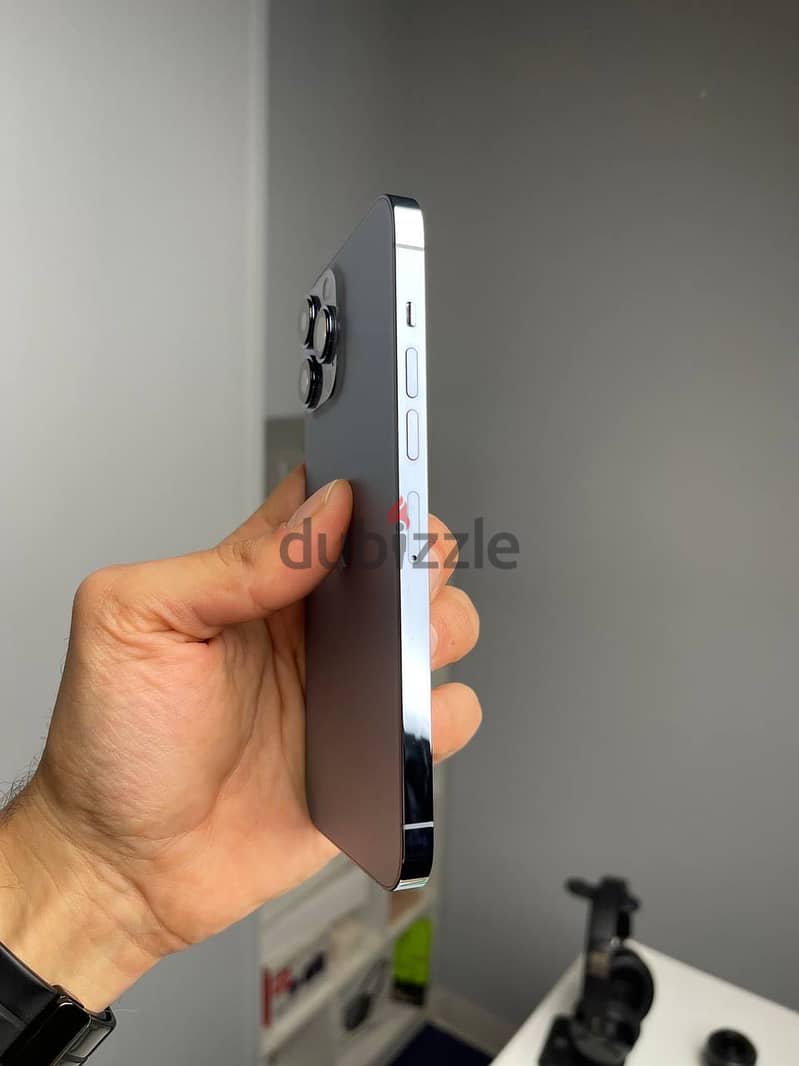 Apple - iPhone 13 Pro Max 3