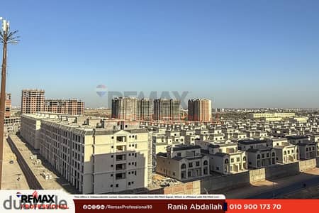 فيو مفتوح على فيلات سوليك شقة للبيع في صواري