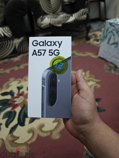 Samsung A57 512/12 متبرشم ضمان محلي للبيع معاه الفاتورة