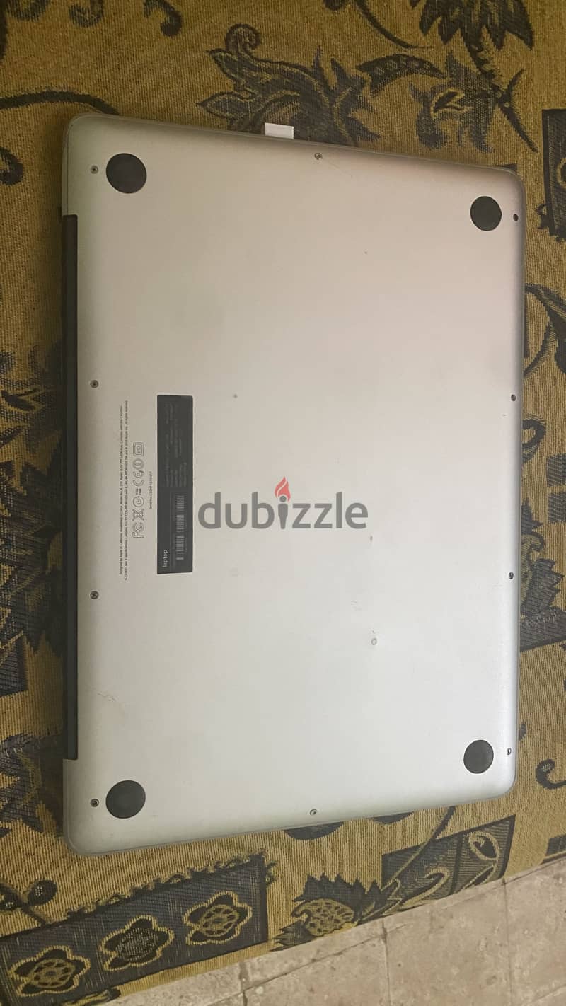 MacBook late 2011 4