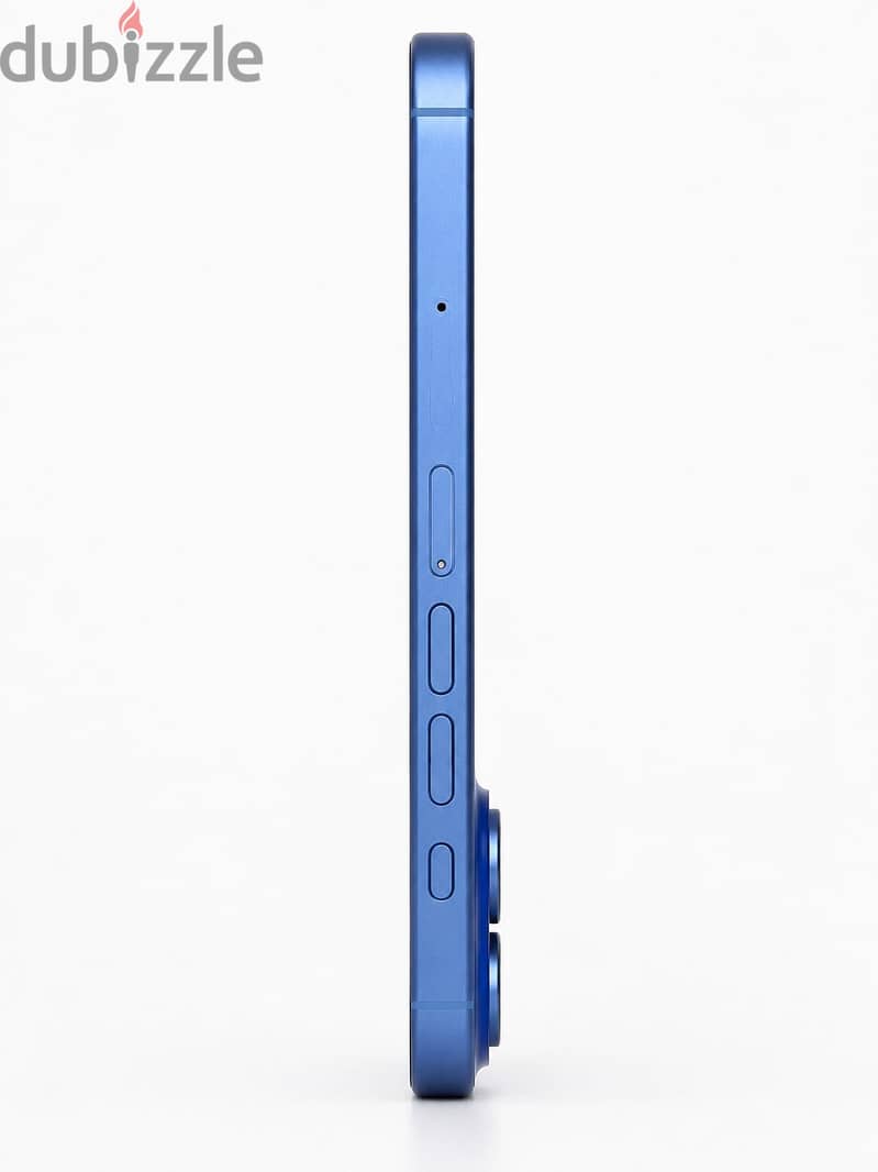 Apple - iPhone 17 2