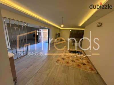 Fully Finished 360m Apartment for sale in District 2 - 5th Settlement - New Cairo with Spacious Area !