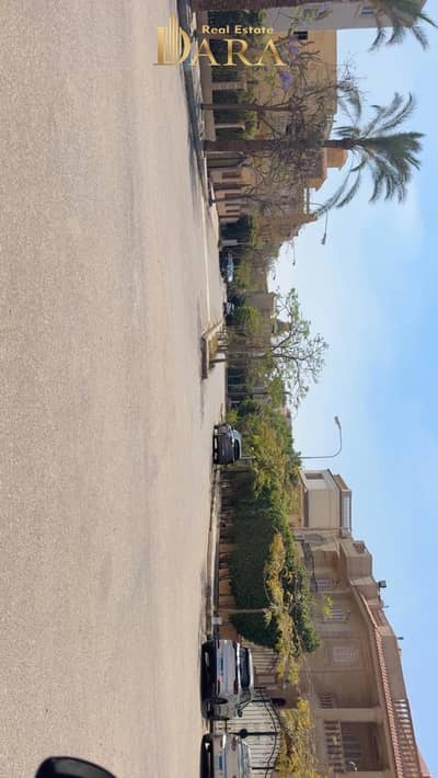 Apartment for sale 200m in the sixth neighborhood of villas next to Capital Plaza and a minute from the main road Apartment for sale 200m in the sixth neighborhood of villas next to Capital Plaza and a minute from the main road