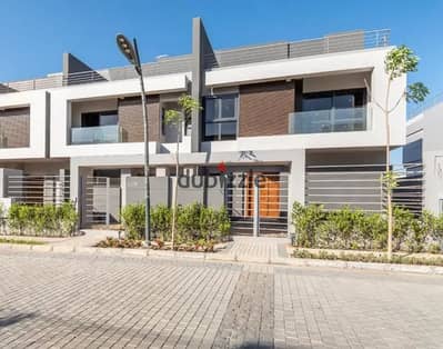house villa for sale at a special price, ready to move, in El Patio Zahraa Compound, Sheikh Zayed