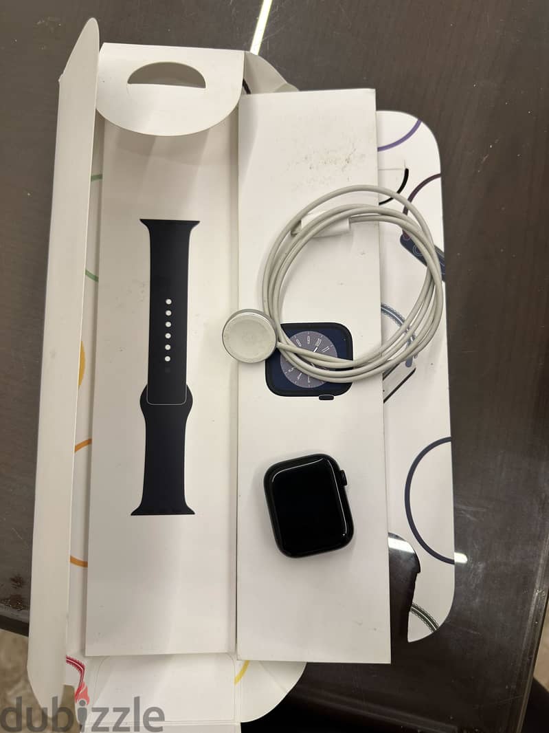 Apple watch series 8 2