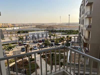 للبيع في هايد بارك Hyde Park شقة تشطيب كامل الدور الثالث موقع مميز جاهزة للاستلام فرصة رائعة للسكن أو الاستثمار
