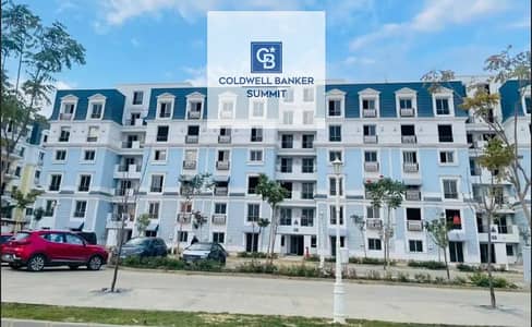 At the lowest price: a 3-bedroom iVilla for just 13 million at Creek View—located opposite Mountain View Hyde Park in New Cairo, minutes away from the