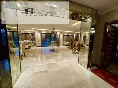 أفضل سعر فيلا ستاندالون للبيع في ذا فيلا The Villa القاهرة الجديدة New Cairo 500 متر مباني و900 متر أرض بحمام سباحة