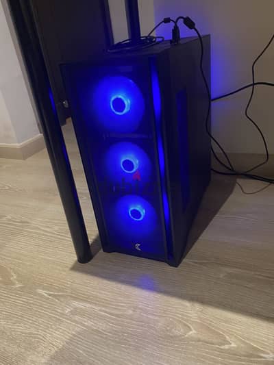 Perfect PC for gaming and work.