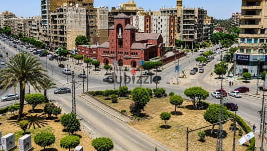 بميدان سانت فاتيما بجوار مترو هليوبوليس شقة130م واجهه بحريه سوبرلوكس