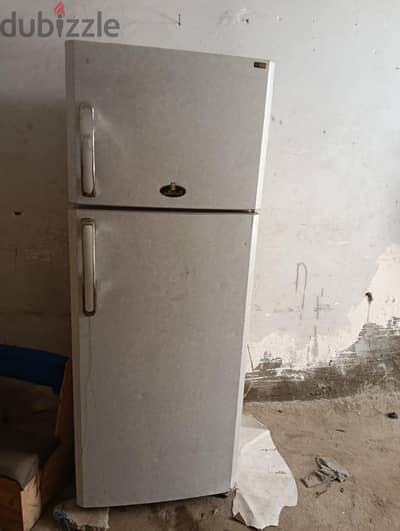 الصالح لبيع الثلاجات المستعمله وكسر الزيرو