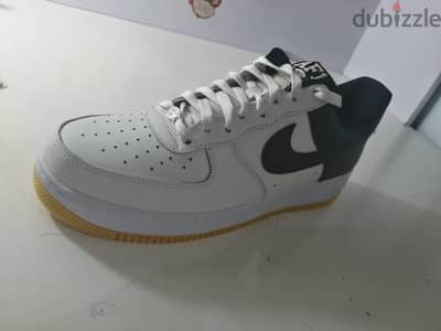 Air Force 1.07 black and grey