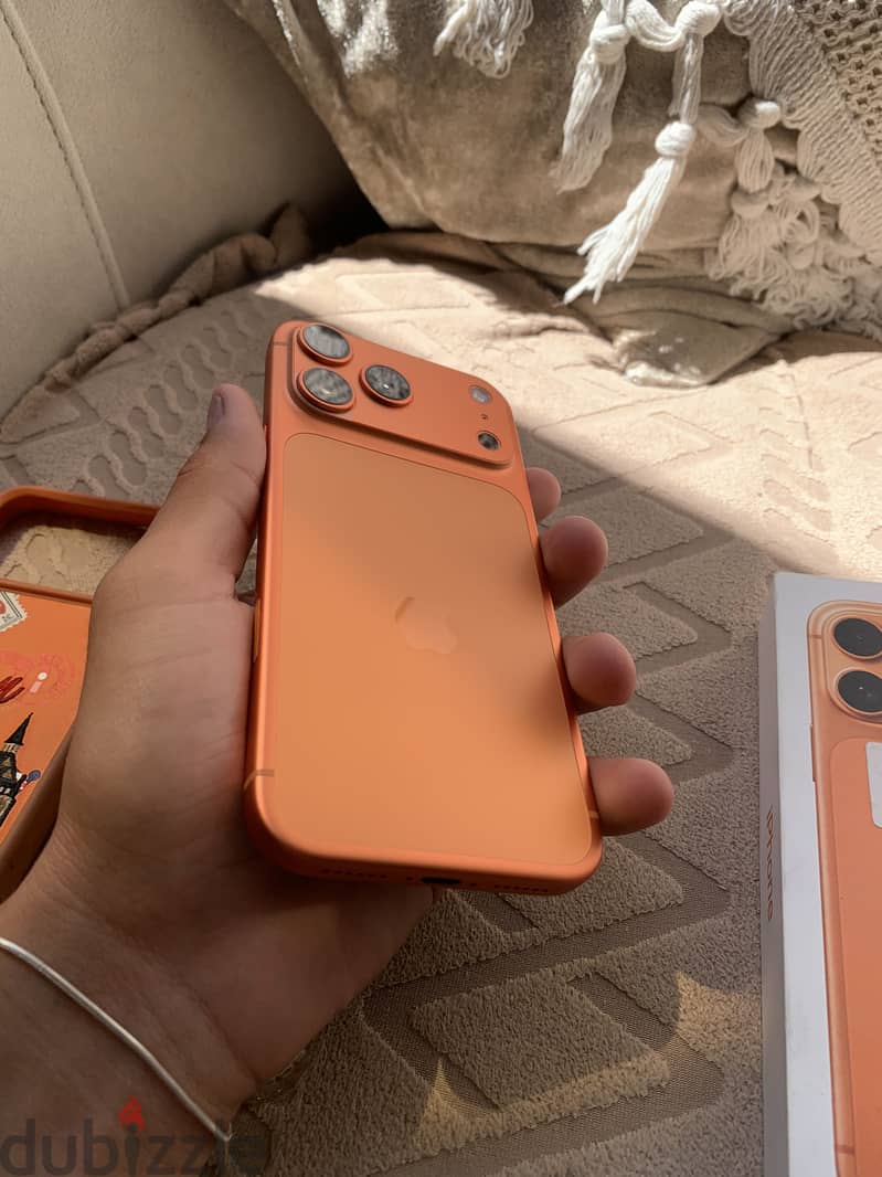 Apple - iPhone 17 Pro Max 1