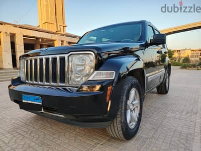 Jeep Cherokee 2010 بجد حاله ممتازة