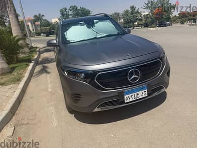 مرسيدس بنز إي كيو بي 260 2023 حالة ممتازة Mercedes-Benz EQB 260 2023