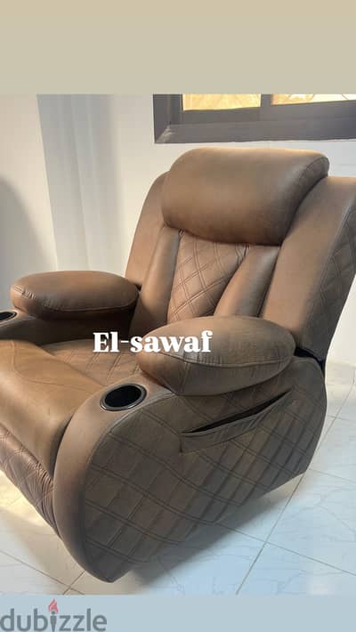 Lazy boy / recliner chair/اثاث/ديكور/كراسي استرخاء :كراسي لكبار السن