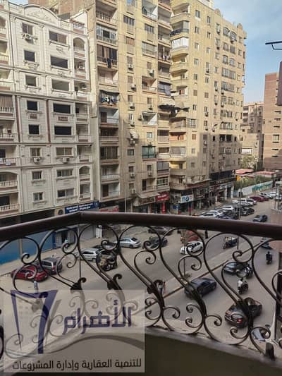 شقة اكسترا لوكس 190م على اللبيني فيصل الرئيسى ناصية للبيع