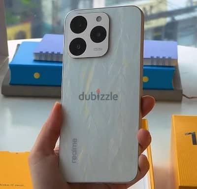 ريلمى 15 T