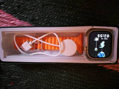 ساعه t900 ultra orange معاها استراب ازرق وجراب دهبي