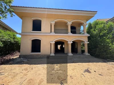 للبيع فى مدينتىStand Alone villa نموذج G  فيو وايد جاردن سعر مميز جدا