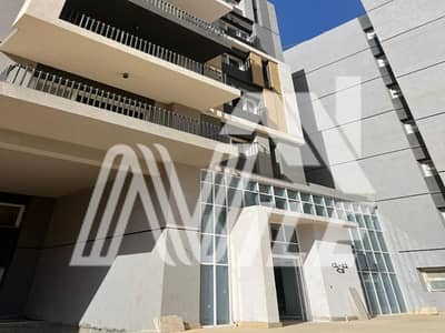 Apartment 195m For Sale View Landscape And Villas Lowest Price At Haptown Hassan Allam - Mostakbal City
