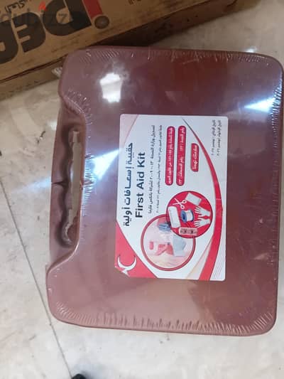 شنطه اسعاف كامله